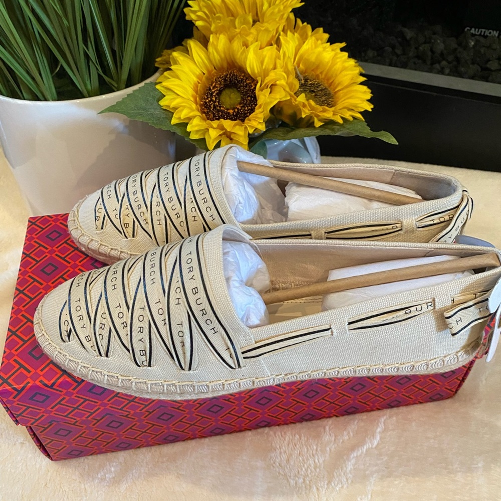 ✨NEW✨Tory Burch Ribbon Espadrille Flats - Picture 4 of 7